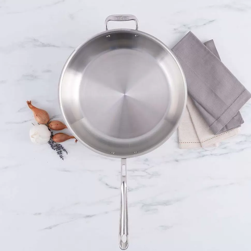 All-Clad Saute Pans<Copper Core 5-Ply Bonded Cookware, Essential Pan, 6 Quart
