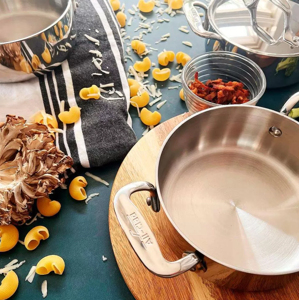 All-Clad Soups & Stockpots<D3 Stainless 3-Ply Bonded Cookware, Mini Casserole With Lid, 1 Quart