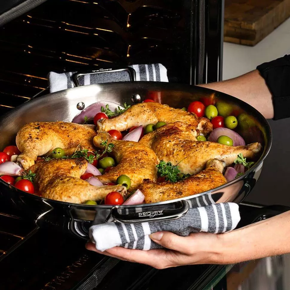 All-Clad Saute Pans<D3 Stainless 3-Ply Bonded Cookware, Sunday Supper Pan With Lid, 7 Quart