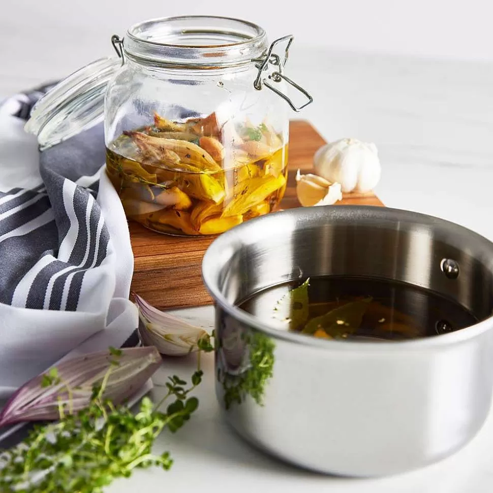 All-Clad Sauce Pans & Sauciers<D3 Stainless Everyday 3-Ply Bonded Cookware, Sauce Pan With Lid, 1.5 Quart