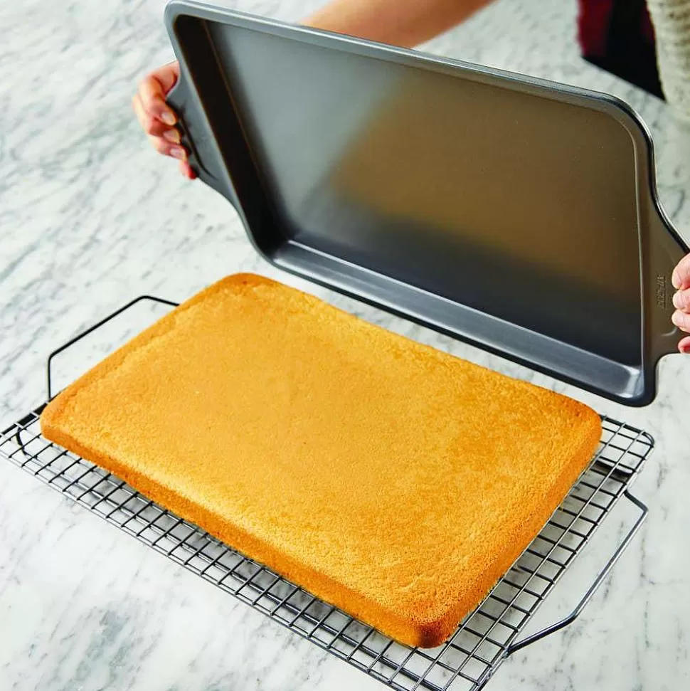 All-Clad Baking Pans<Pro-Release Nonstick Bakeware, Rectangular Baking Pan, 13 X 9 Inch